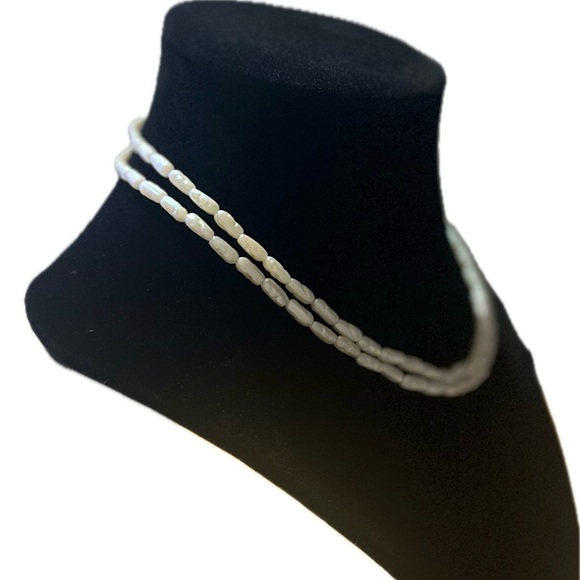 Trifari Vintage Cream Freshwater Rice Seed Pearl Beaded Necklace, 14” - Picture 2 of 4